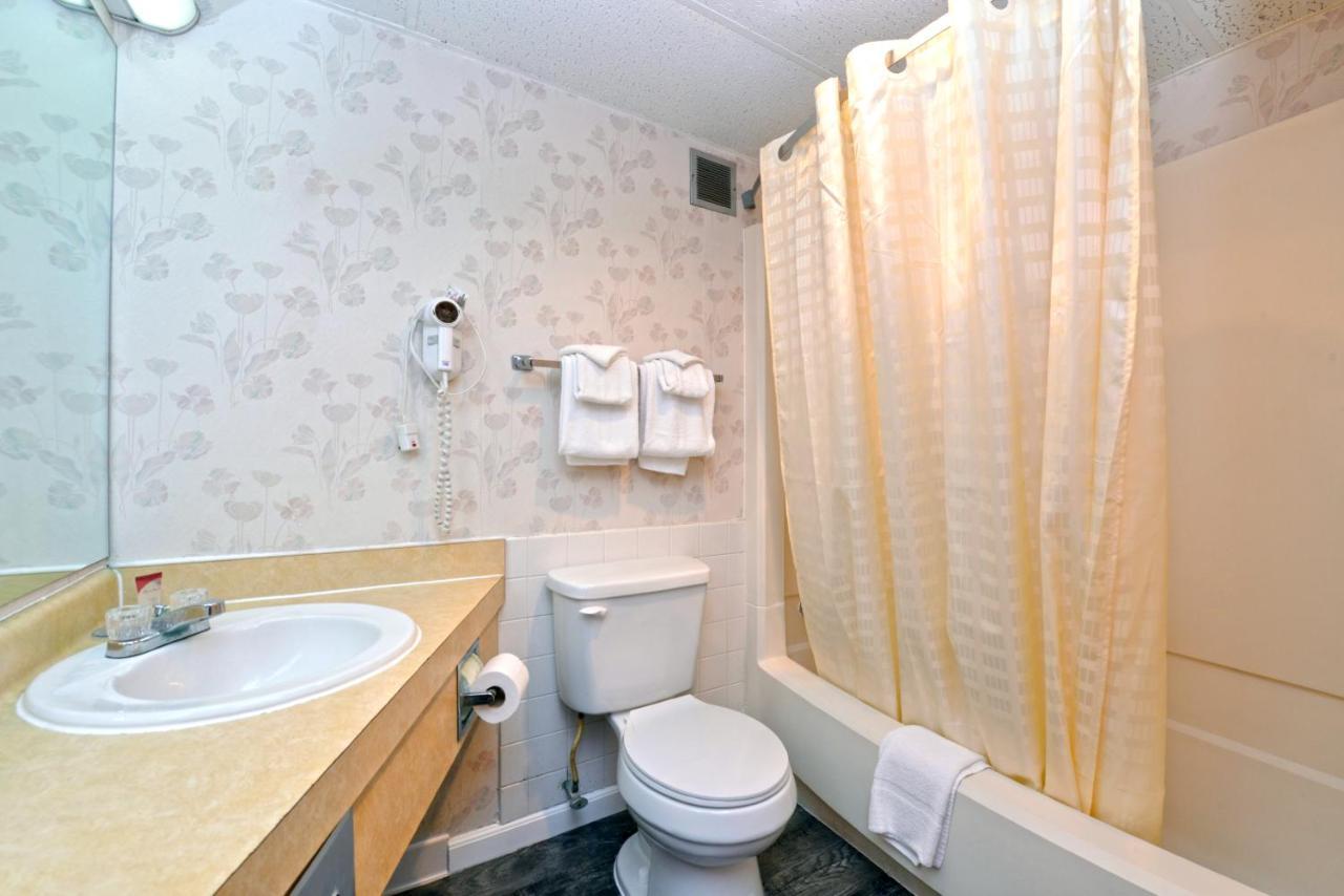 Country Garden & Suites Benton Екстериор снимка