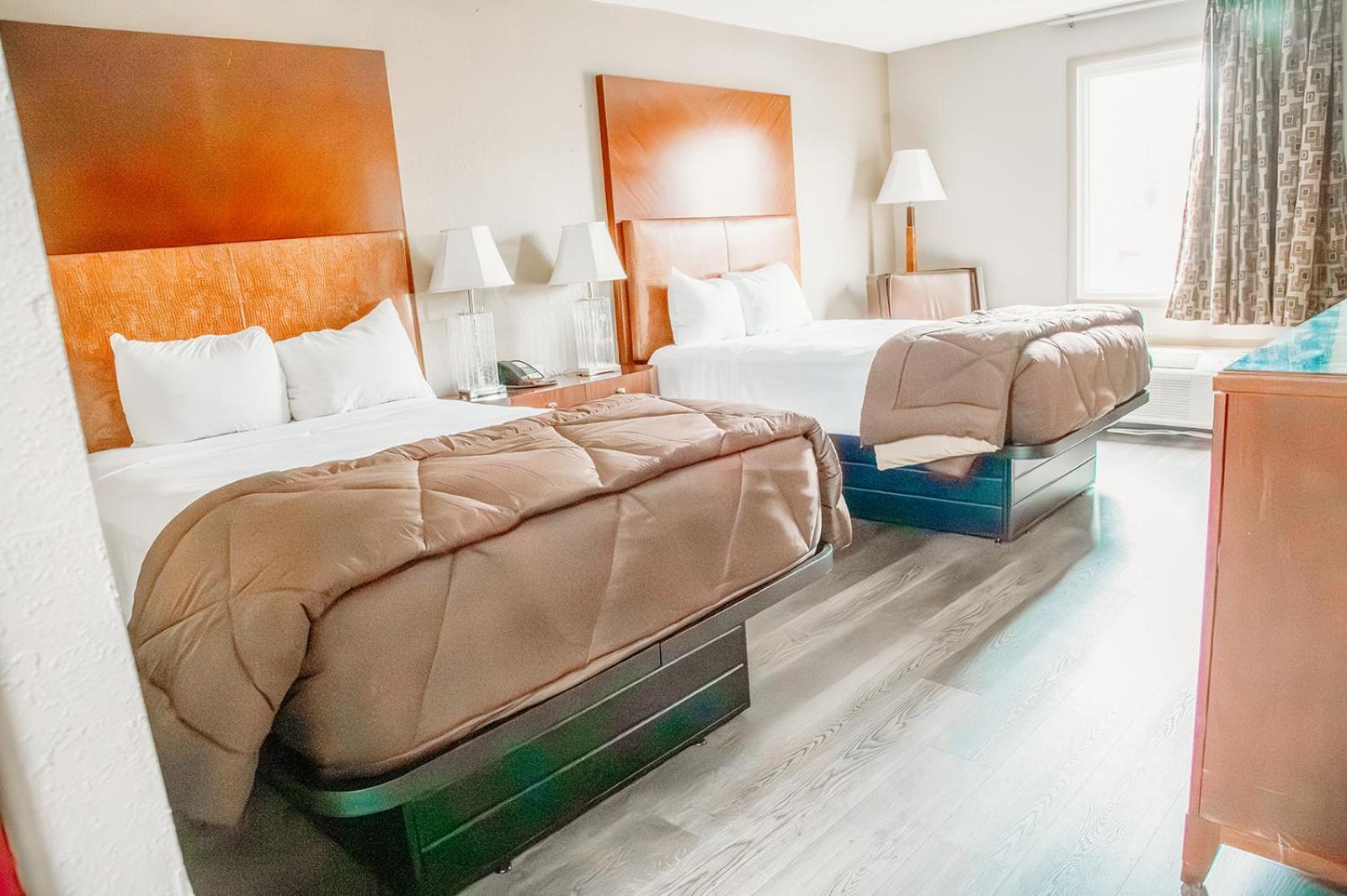Country Garden & Suites Benton Екстериор снимка