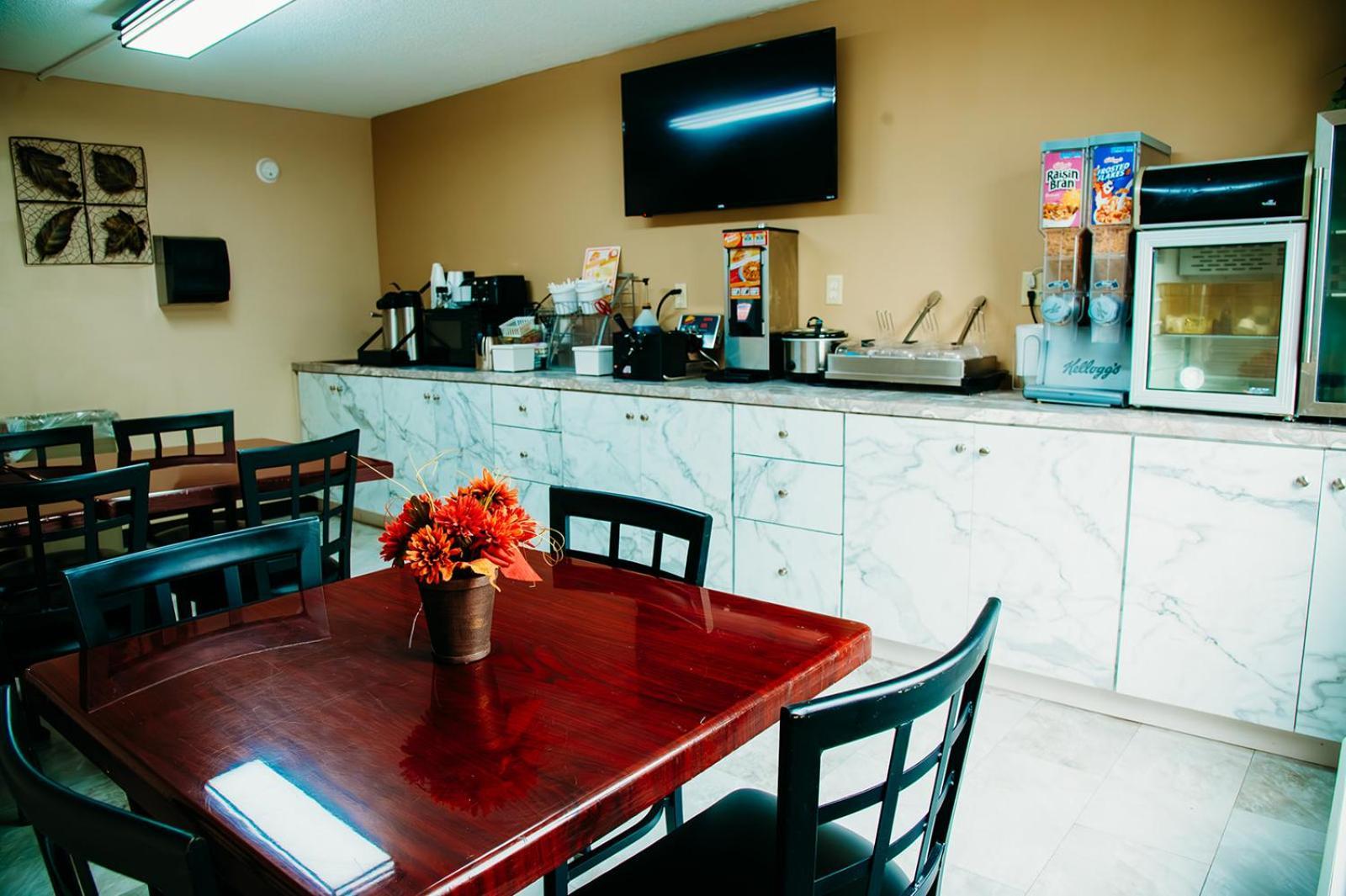 Country Garden & Suites Benton Екстериор снимка