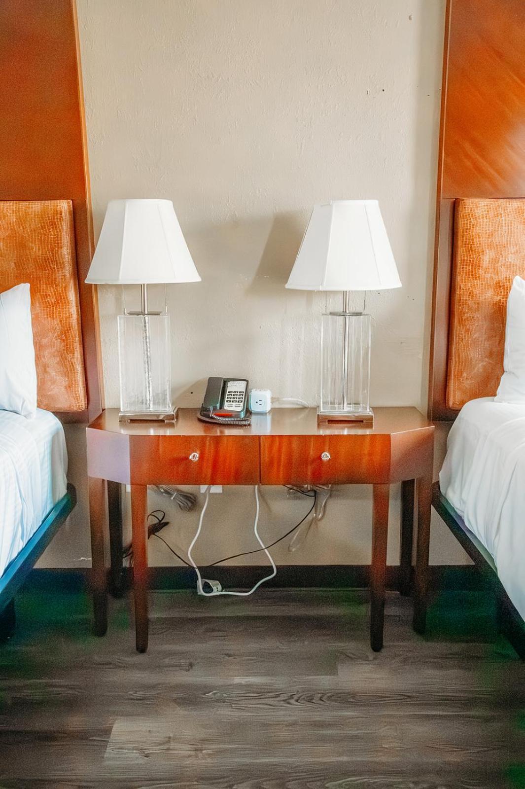 Country Garden & Suites Benton Екстериор снимка