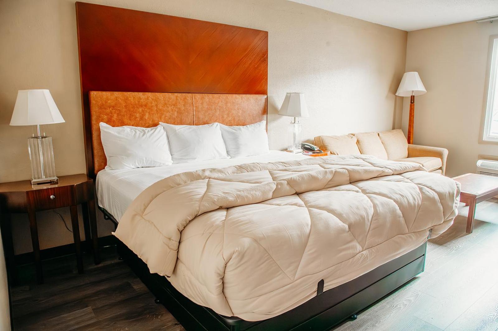 Country Garden & Suites Benton Екстериор снимка